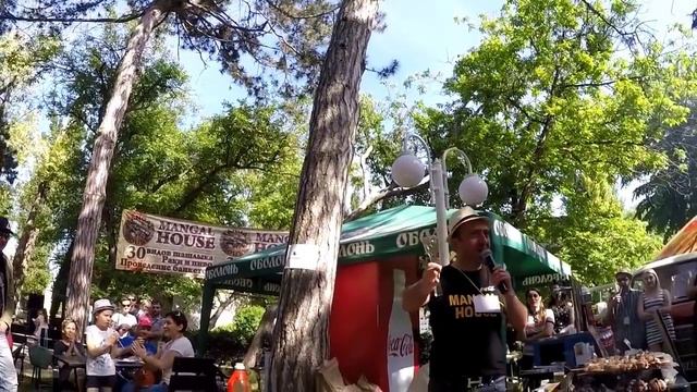 Чито Грито – Поющий повар (Мимино) - Шашлык и Одесские песни:) смотреть онлайн