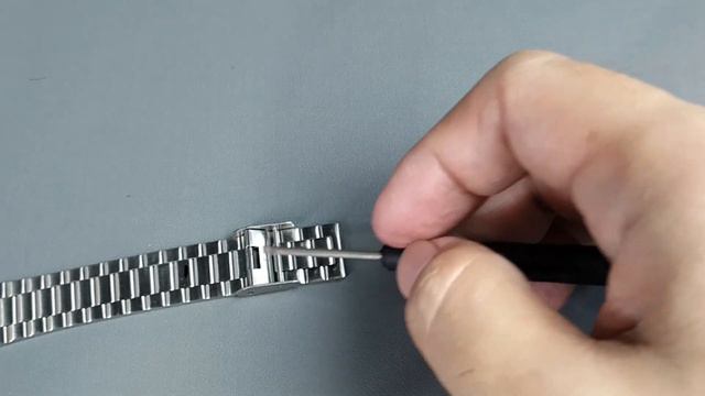 How To Adjust Stainless Steel Watch Band The Easy Way / Bracelet Casio A168W A168 Strap смотреть онлайн