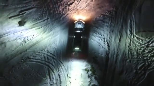 Toyota Hilux - ночной тест дополнительного освещения Crystall от Off Road Lights