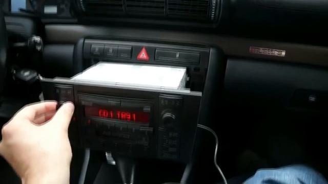 2001 Audi A4 iPod/Aux adapter installation смотреть онлайн