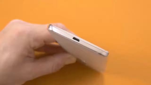 Axon Mini Gold смотреть онлайн