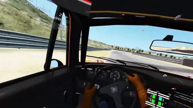 Fun in '73 Porsche 911 RSR смотреть онлайн