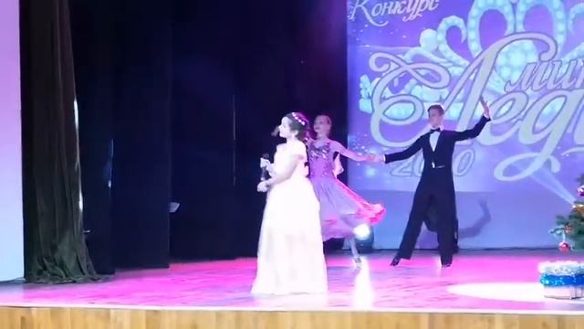 Клещенок Екатерина "Вальс Анастасии" (из м/ф. "Анастасия") смотреть онлайн