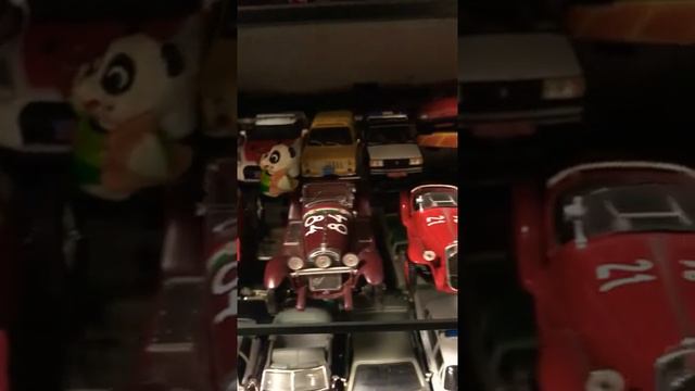 Коллекция моделей автомобилей основателя RCPanda смотреть онлайн