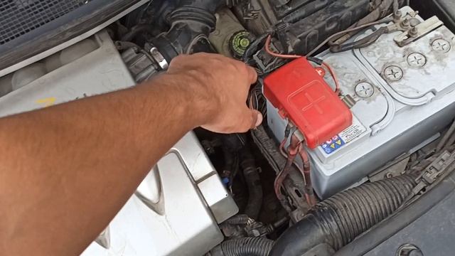 Первый запуск Reanult Megane 2 после замены фазорегулятора. смотреть онлайн