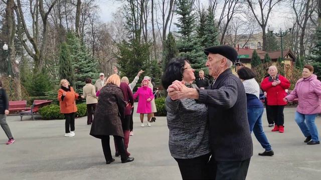 Танцы/Харьков/ Dancing/ Не продавай любовь ?️?? смотреть онлайн