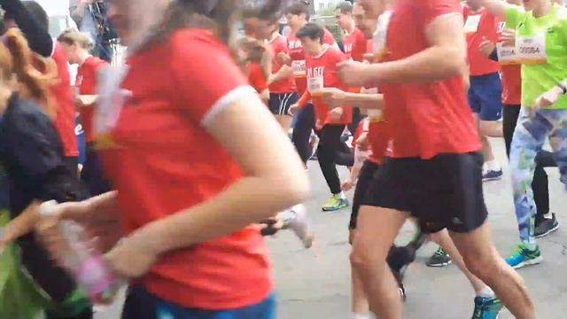 Старт забега за Екатеринбург. 21 мая. 3 км. смотреть онлайн