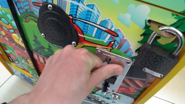 Самый Маленький Автомат с Игрушками! Кран Машина! Новый Автомат! смотреть онлайн