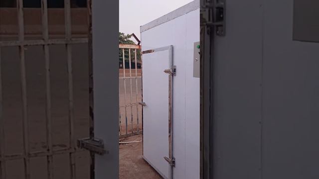 Ice block machines, Cold room, industrial freezer's, Etc смотреть онлайн