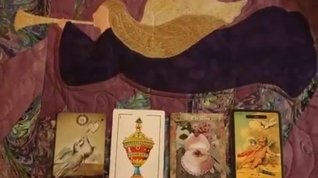 Ask Gabriela about La Baraja Espanola, Kipper, Lenormand and Sibilla смотреть онлайн