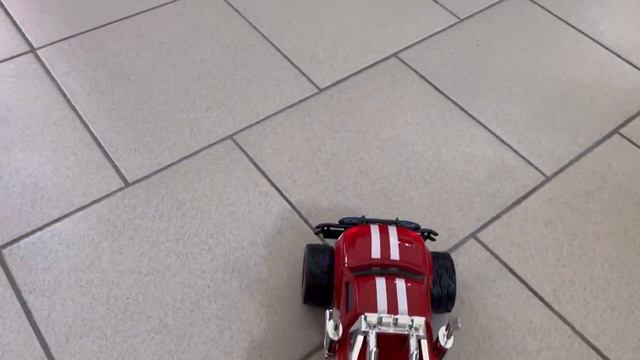 Машина на радиоуправлении