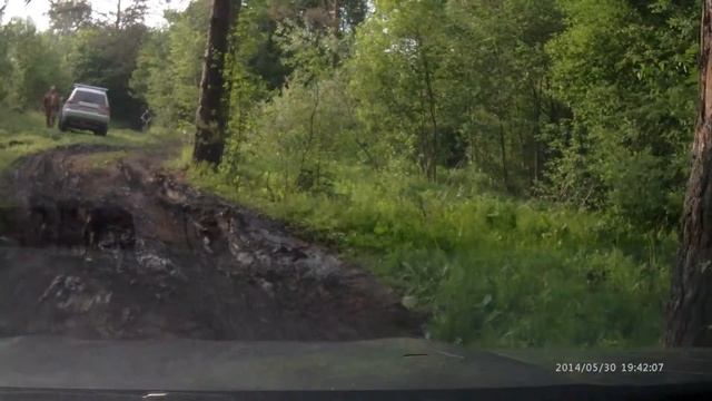 На Ситроен С4L по бездорожью смотреть онлайн