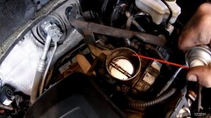 Очистка дроссельной заслонки на Шкоде Ети