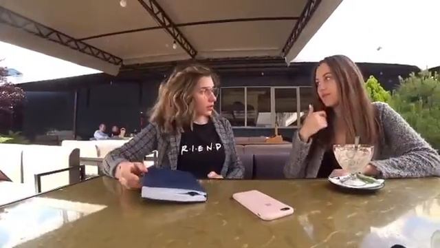 Главное правило любого психолога - НЕ навязывать свою помощь. смотреть онлайн