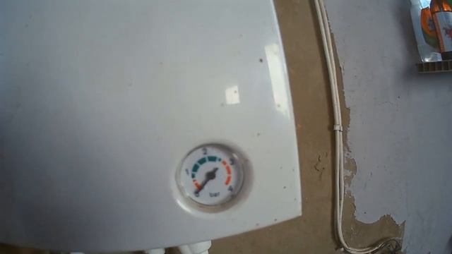Двухконтурный газовый настенный котёл BOSCH WBN6000-12. Решение ошибки "CE". смотреть онлайн