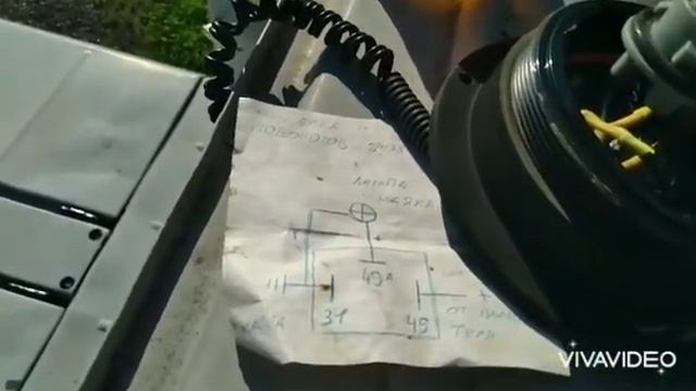 Львовский погрузчик. Импульсный проблесковый маяк своими руками. смотреть онлайн