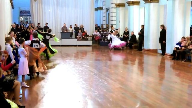 венский вальс - юниоры 2 (14.10.2012 Калининград) смотреть онлайн