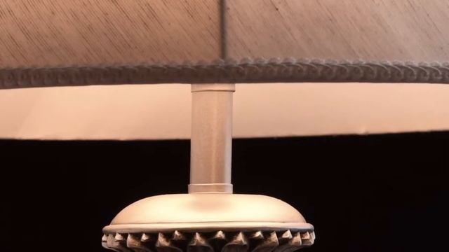 Настольная лампа Chiaro 254031101 Версаче смотреть онлайн