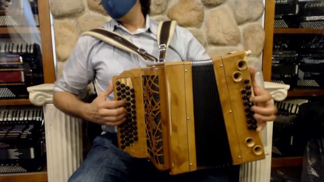 BELTALPIV36A - Eibenholz Beltuna Alpstar IV Diatonic Button Accordion ADGC MMM 46 16 $5499 смотреть онлайн