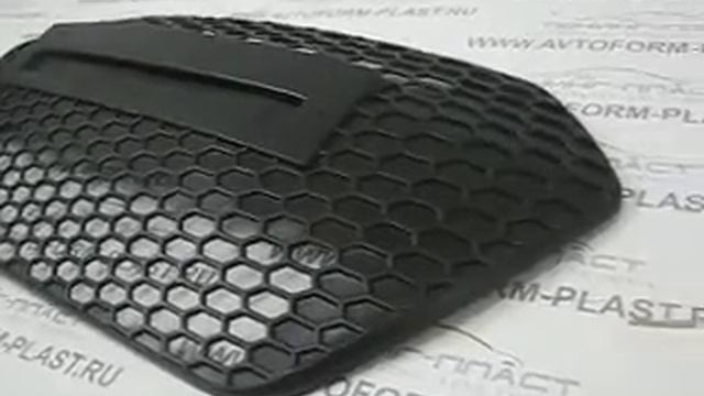 Накладк на решетку радиатора Hyundai Solaris. смотреть онлайн