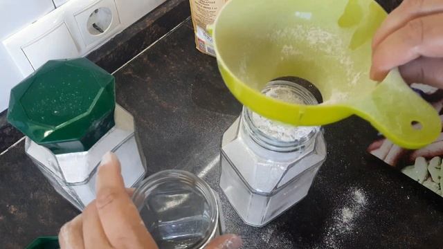 Цельнозерновая ржаная мука! Скоро будем печь из ржаной муки! ? И хлебушек! И блинчики!.... смотреть онлайн