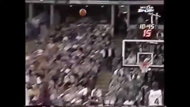 Vlade Divac 19 Points 5 Ast Vs. Knicks, 1999-2000. смотреть онлайн