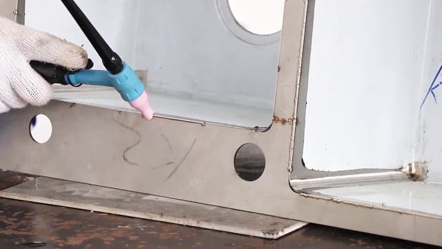 Инверторный сварочный аппарат ANDELI TIG 250GPL RUS смотреть онлайн