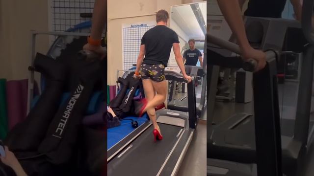 Не каждая женщина такое сможет смотреть онлайн