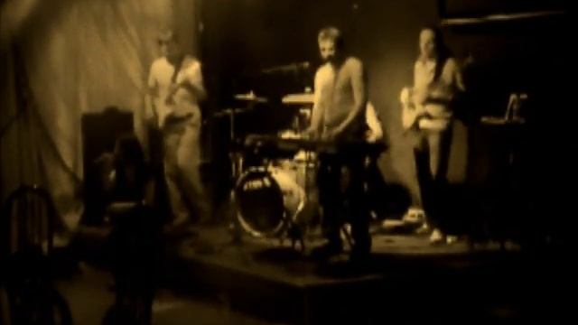 23\06\10 - История о нас (glam-rock) - клуб Запасник (Москва)! смотреть онлайн