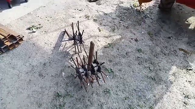 Ежи для прополки картофеля в работе смотреть онлайн