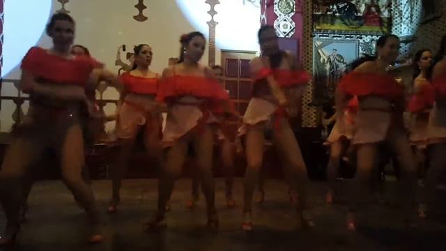 Majesty In Motion Ladies Bachata Team (Spanish Girl) смотреть онлайн