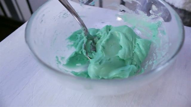 Лизун из крахмала своими руками. DIY смотреть онлайн