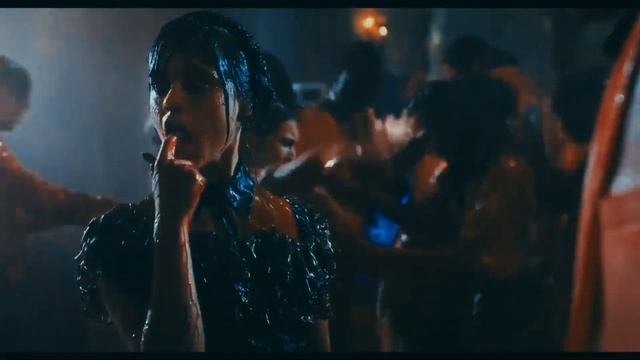 Wednesday Уэнсдей i'll dance dance dance with my hands hands hands смотреть онлайн
