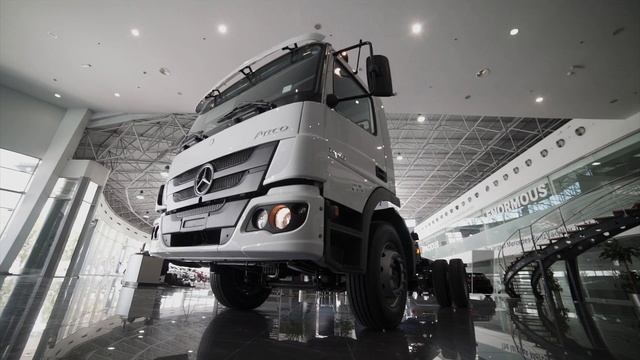 Mercedes-Benz Atego 1418 And Atego 1725