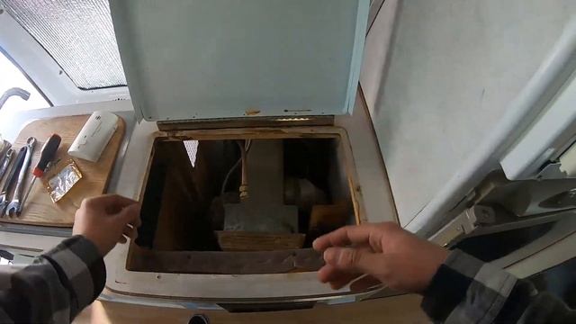 1999 Ford E250 Class B Camper Kitchen Remodel Part 1 смотреть онлайн