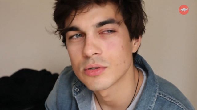 Первый поцелуй. Костя Белошапка смотреть онлайн