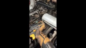 Высверливание обломанной свечи накала Мерседес - Бенц GL350 дизель