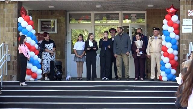 Линейка старшеклассников - школа № 34 * 1 СЕНТЯБРЯ * Тольятти - 2023 смотреть онлайн