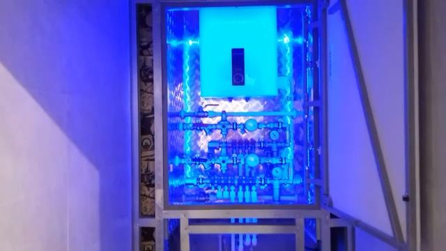 Скрытый люк смотреть онлайн