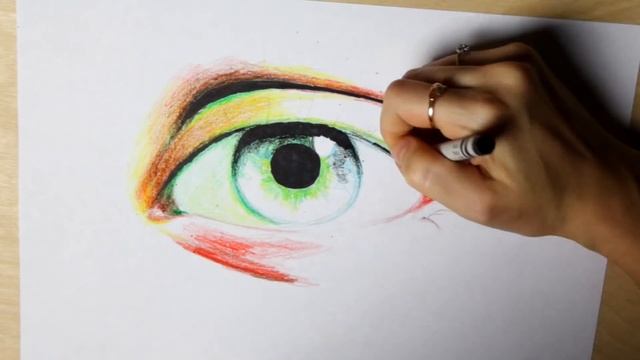 Cheap Art Supply Challenge | Drawing a Realistic Eye With Crayons смотреть онлайн