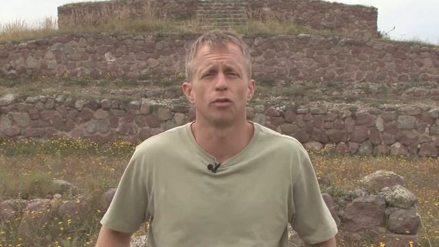 Middle of the world in Ecuador! Walking on the Equator line | Zero Gravity on earth! смотреть онлайн