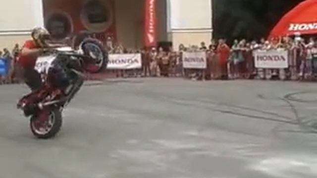 Лихачи на байках Кировоград смотреть онлайн