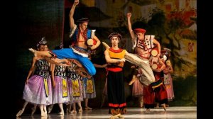 Цзо Чжень-Гуань. Деревенский танец из балета «Течёт речка» («Девушка и дракон»)