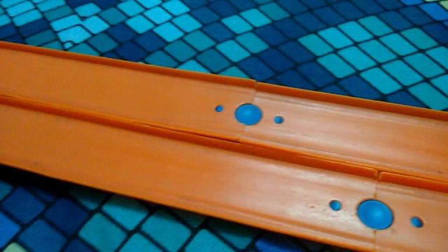 Hot Wheels Jaguar XE SV Project 8 vs Ford Shelby GT500 Super Snake смотреть онлайн
