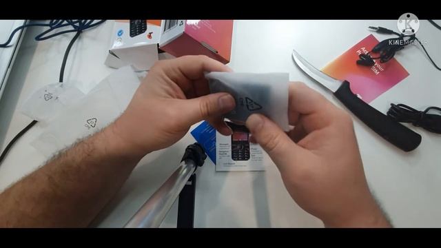 I bought the cheapest phone at Coles ( telstra lite 2 unboxing and set up) смотреть онлайн