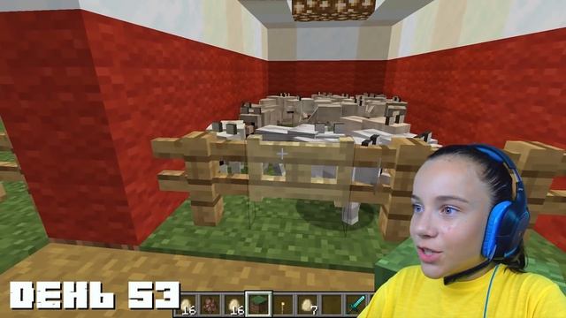 ПРОЖИЛА 100 ДНЕЙ за КУРИЦУ в MINECRAFT! смотреть онлайн