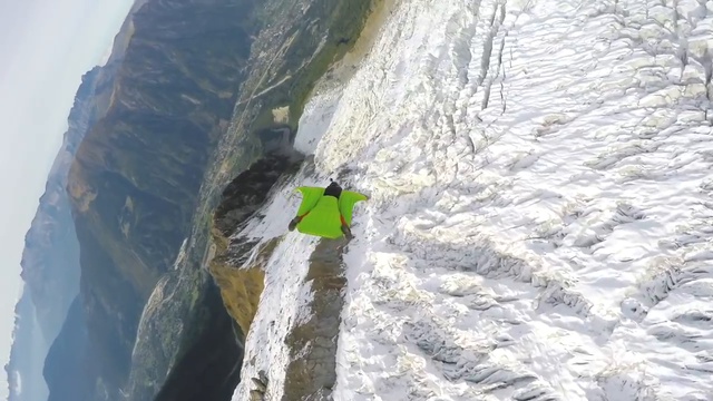 Полет через ледник смотреть онлайн