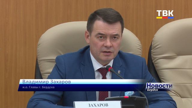 Света нет, остановок нет. Реконструкция улицы Черемушная доставляет бердчанам дискомфорт смотреть онлайн