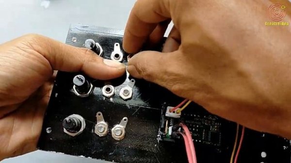 Variable Adjustable Power Supply dari ATX Power Supply Komputer