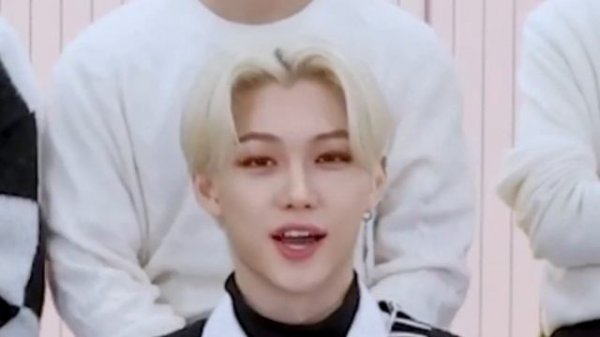 Хенликсы анализ / Hyunlix Analysis [Stray Kids | Cosmopolitan] [RUS SUB/ ENG SUB]